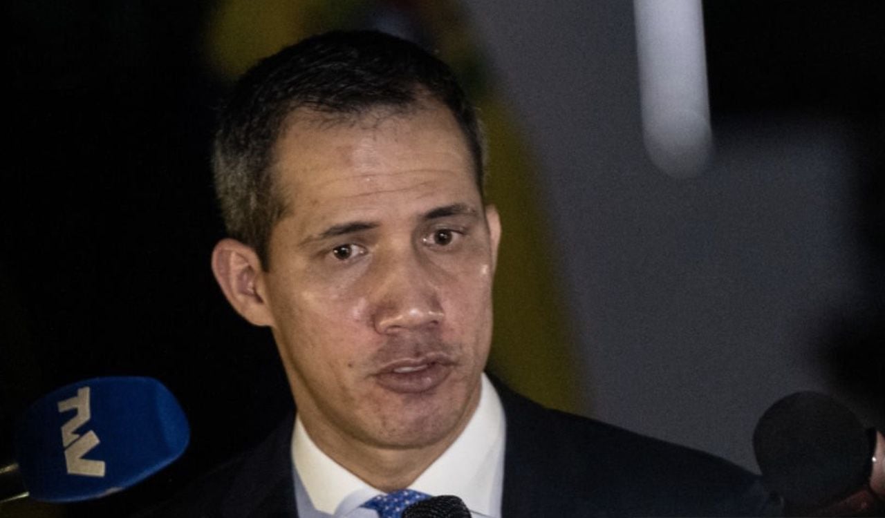 Juan Guaidó manifestó su preocupación por la venta de Monómeros al gobierno de Colombia