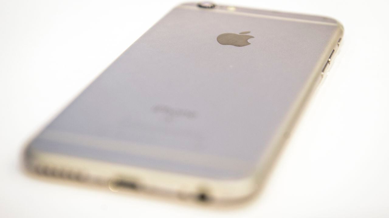 El iPhone 6 Plus ya es 'vintage' según Apple, pero el iPhone 6 tardará dos  años más en serlo