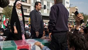Nuevas manifestaciones en Irán este 28 de octubre, a pesar de la fuerte represión las marchas no paran.