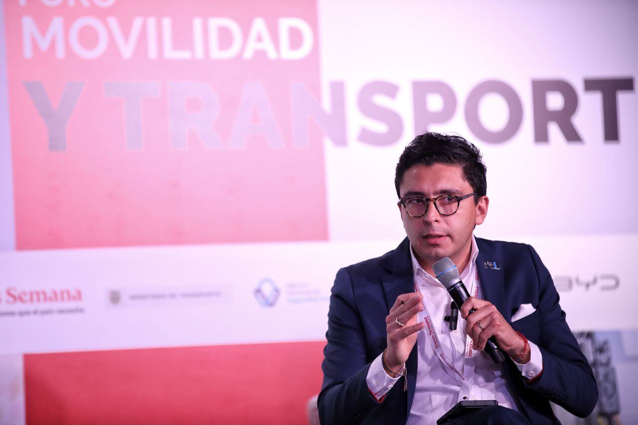 Julio Ernesto Calderón, gerente de Relaciones con Gobierno de Automotores Toyota Colombia.