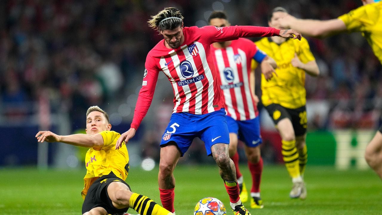 Imagen del duelo de ida entre Atlético Madrid y Borussia Dortmund por los cuartos de final de la Champions League.