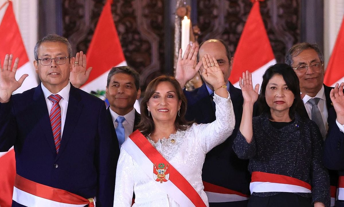 Dina Boluarte presentó a 16 de sus 19 ministros en el nuevo gobierno de Perú.