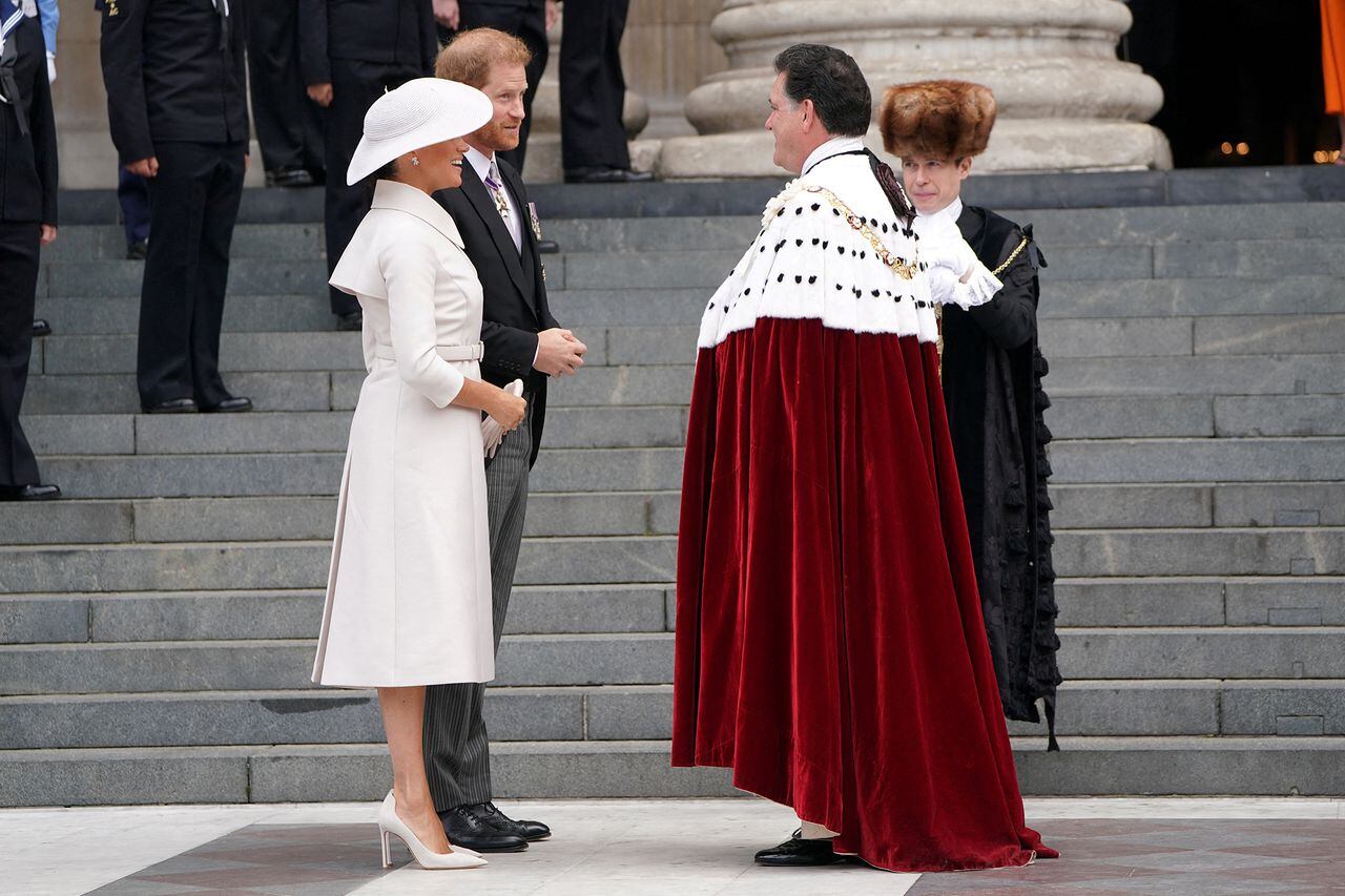 En imágenes : Harry y Meghan en el Jubileo de la Reina