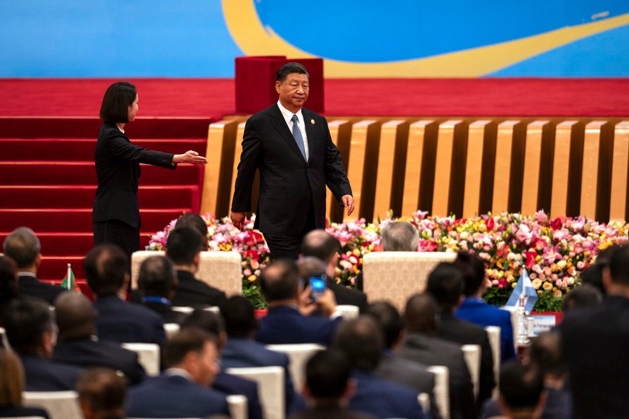 Las promesas de apoyo de Beijing coincidían con una desaceleración de la economía china y un desplome de la inversión extranjera.