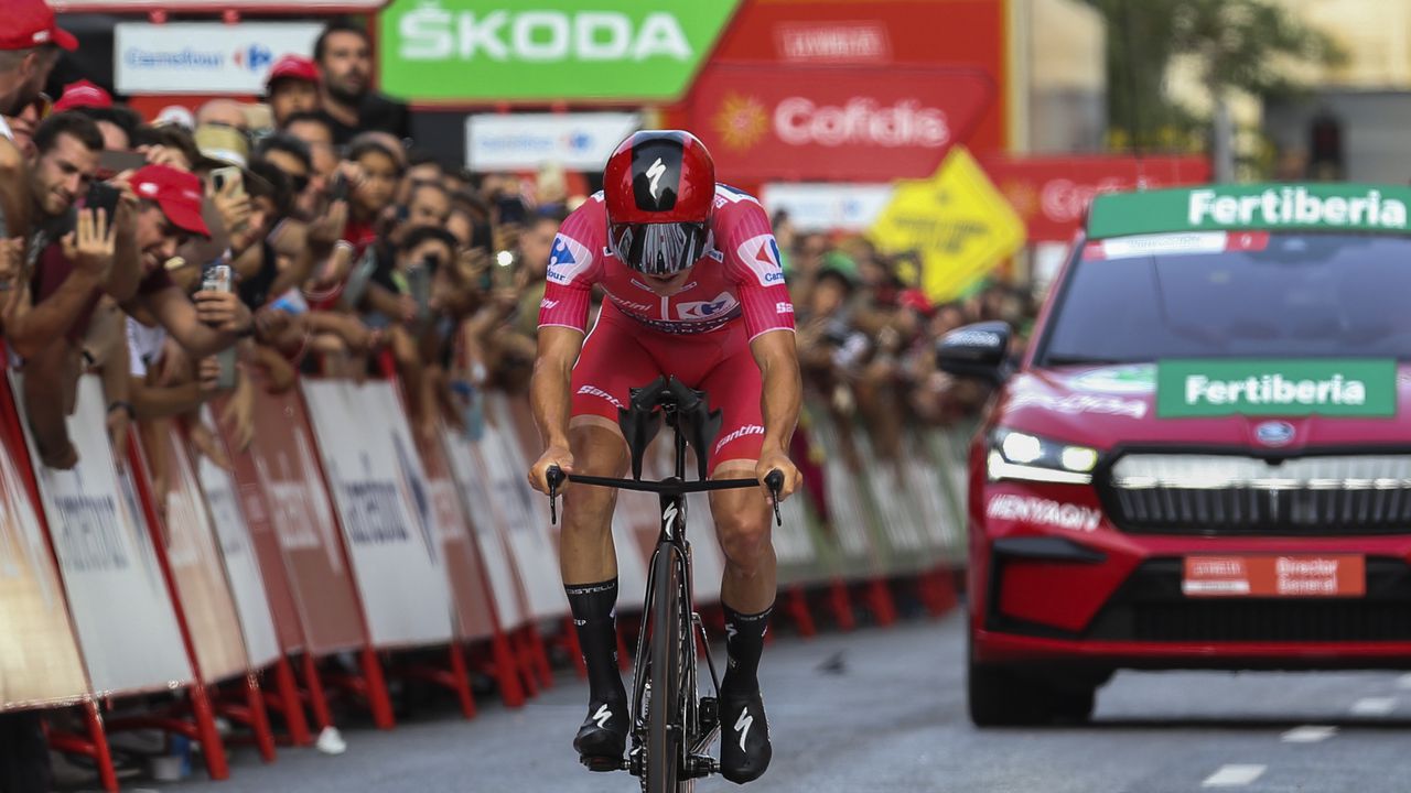 Remco Evenepoel da pasos agigantados hacia su título en la Vuelta a España 2022.