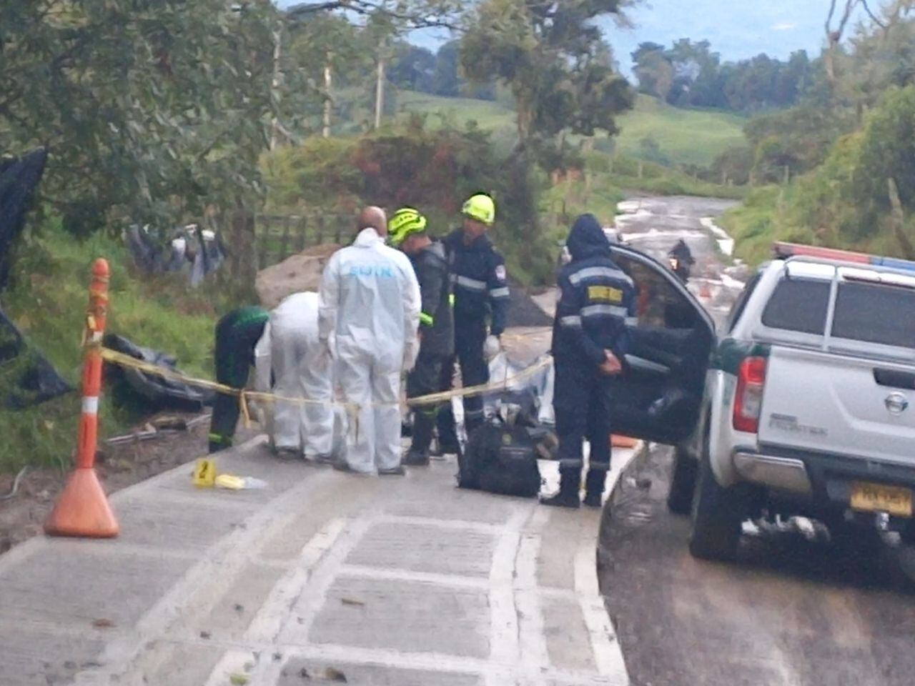 Al lugar llegaron los efectivos del CTI para hacer el levantamiento del cuerpo de la víctima.