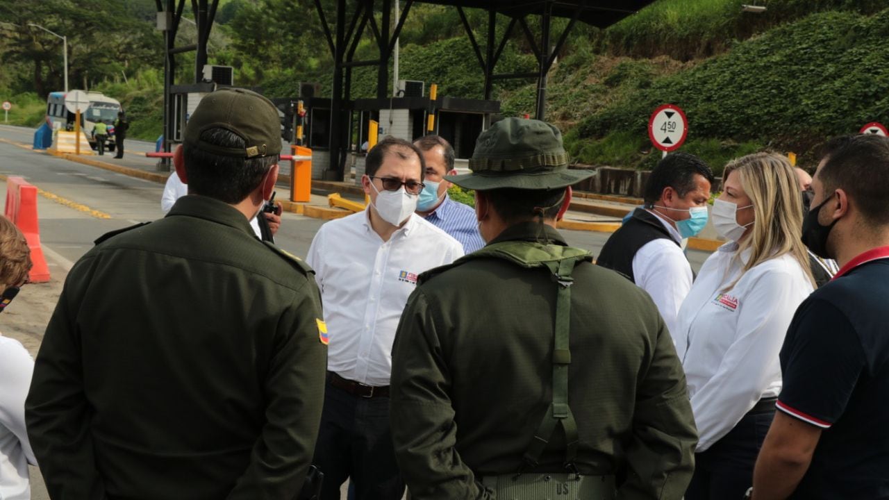 La Fiscalía judicializó a seis personas capturadas por hechos de vandalismo en un peaje ubicado en la vía que comunica a Manizales con Medellín.