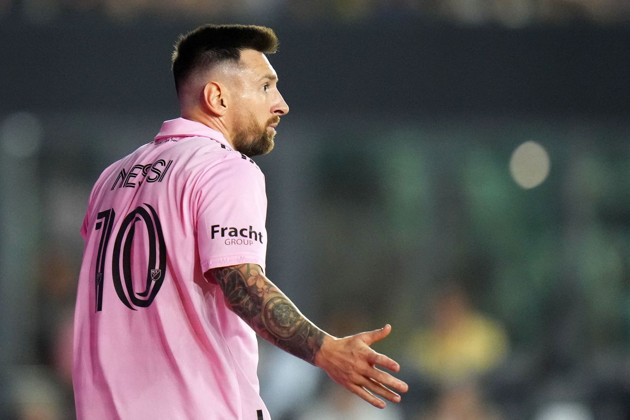 Aug 30, 2023; Fort Lauderdale, Florida, USA; Inter Miami forward Lionel Messi (10) reacts during the first half against  Nashville SC at DRV PNK Stadium. Mandatory Credit: Rich Storry-USA TODAY Sports