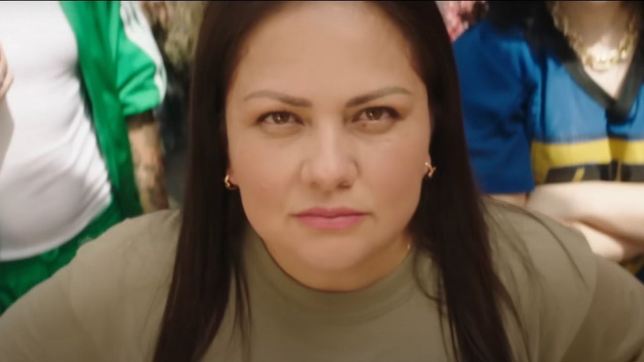La boliviana aparece en el video de 'El Jefe', canción de Shakira