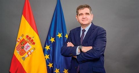   El embajador de España en Colombia, Joaquín María de Arístegui, aseguró que su país abogará siempre para que la Unión Europea respalde y apoye los procesos de paz del Gobierno colombiano con el ELN y demás organizaciones armadas. 