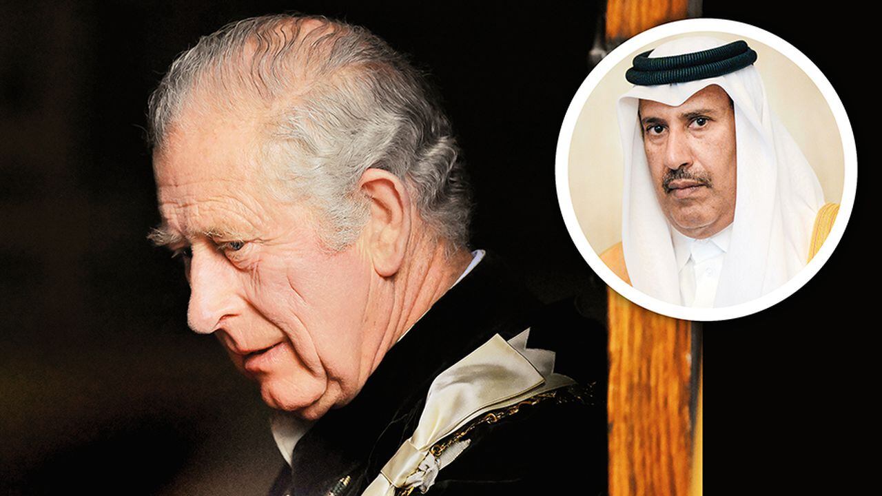   El jeque Hamad bin Jassim habría entregado al príncipe Carlos tres millones de euros en efectivo dentro de bolsas de una lujosa marca de comida. 