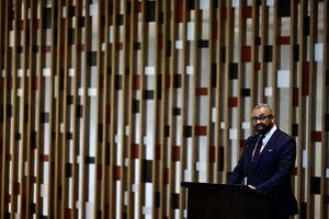 British Foreign Minister James Cleverly speaks after meeting with Brazil's Foreign Minister Mauro Vieira at the Itamaraty Palace in Brasilia, Brazil, May 24, 2023. REUTERS/Ueslei Marcelino