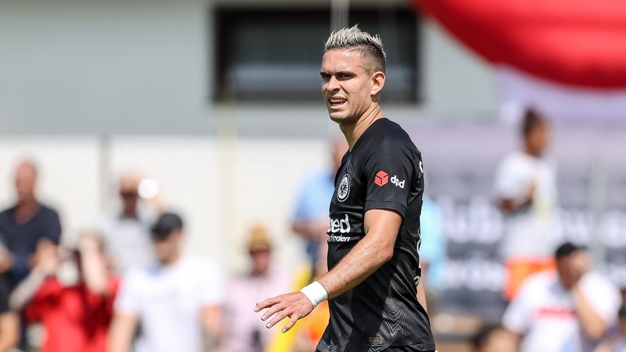 Bad Wimsbach, AUSTRIA - JULY 15: Rafael Borre of Eintracht Frankfurt looks on during the Pre-Season Friendly match between Eintracht Frankfurt and Torino FC at HF Stadium on July 15, 2022 in Bad Wimsbach, Austria. (Photo by Getty Images/Roland Krivec/DeFodi Images)