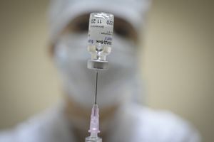 Paraguay autoriza uso de emergencia de la vacuna rusa Sputnik V