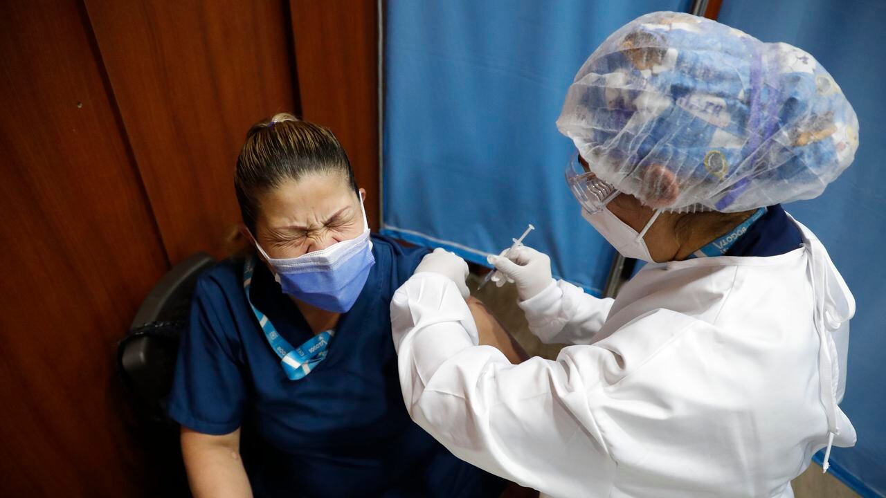 En Colombia se han aplicado 8,23 millones de dosis de la vacuna contra el coronavirus