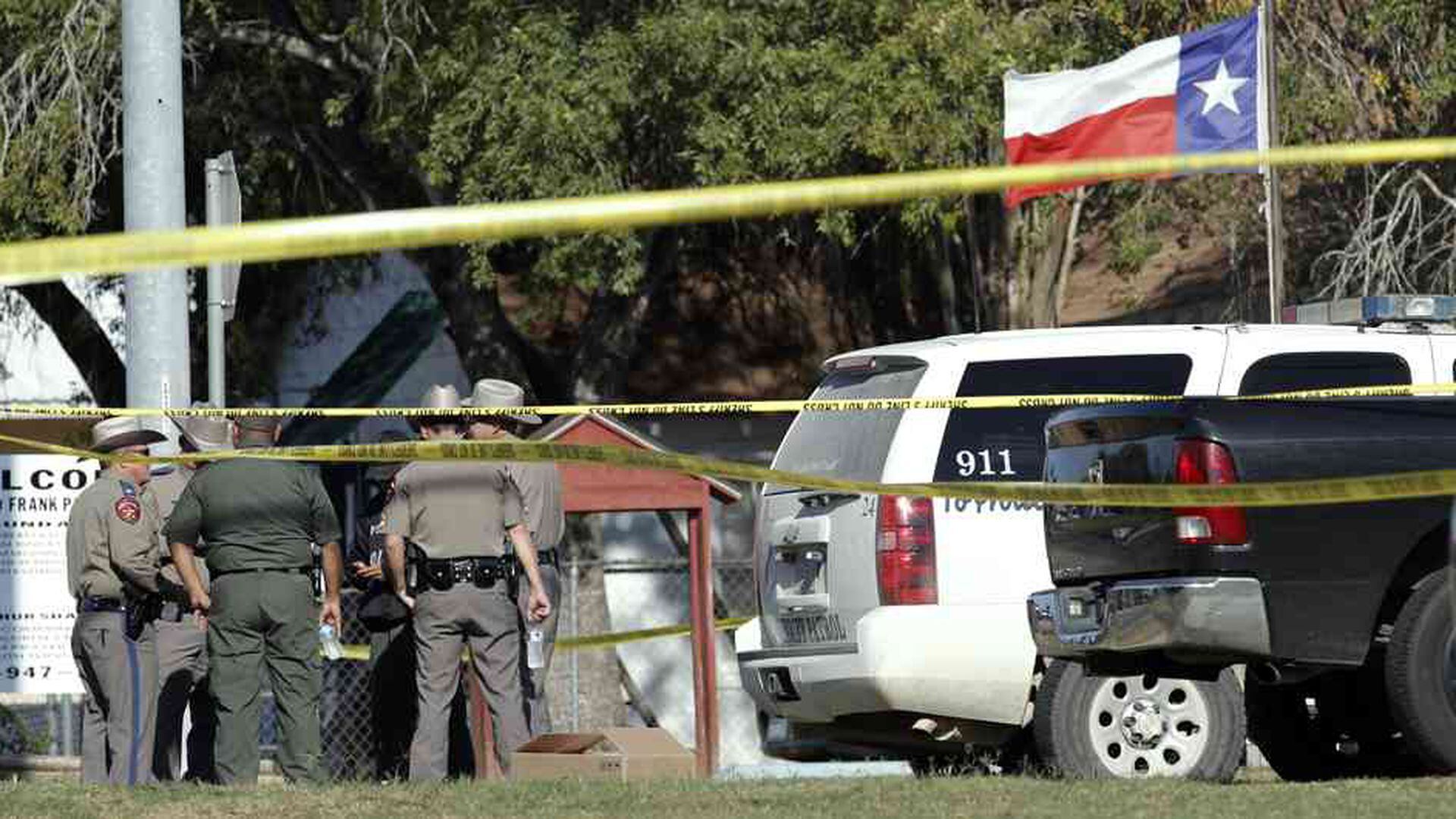 Masacre en Texas: tiroteo en iglesia deja al menos 26 muertos