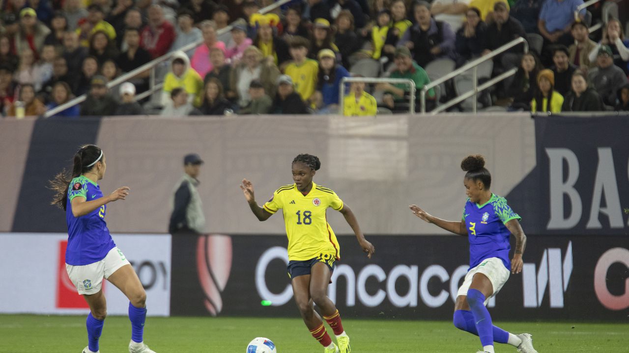 SAN DIEGO, CA - FEBRUARY 24: Colombia forward Linda Caicedo (18) during the CONCACAF W Gold Cup Group B match between Colombia and Brazil on February 24, 2024, at Snapdragon Stadium in San Diego, CA. (Photo by Alan Smith/Icon Sportswire via Getty Images).