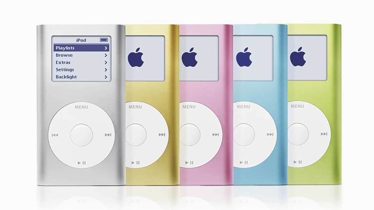 El iPod Mini es un reproductor multimedia portátil producido y comercializado por la compañía Apple, que salió al mercado en 2004 y fue descontinuado en 2005