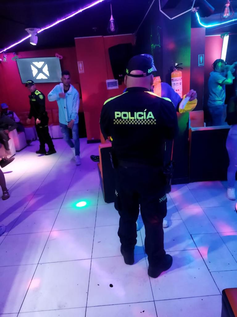 Bares y discotecas cerradas en Bogotá