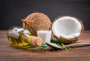 El aceite de coco le brinda diversos beneficios al organismo.