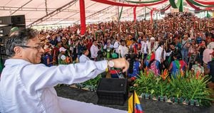  El presidente Gustavo Petro ha sido uno de los principales promotores de las guardias campesinas, indígenas y cimarronas. 