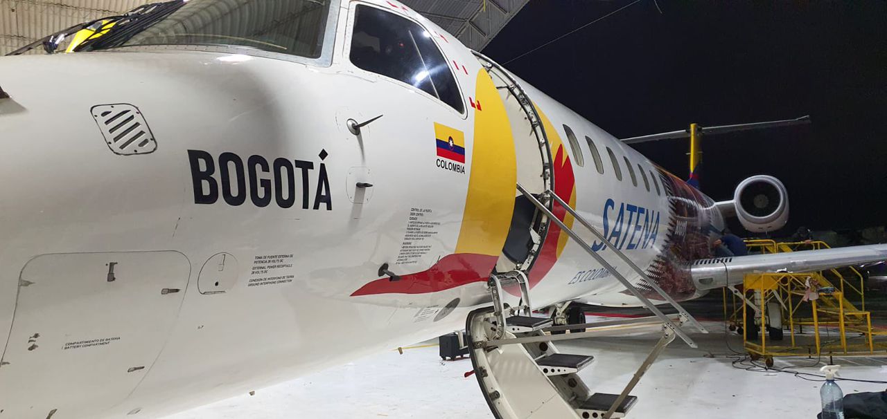 Primer vuelo de Satena de Colombia a Venezuela