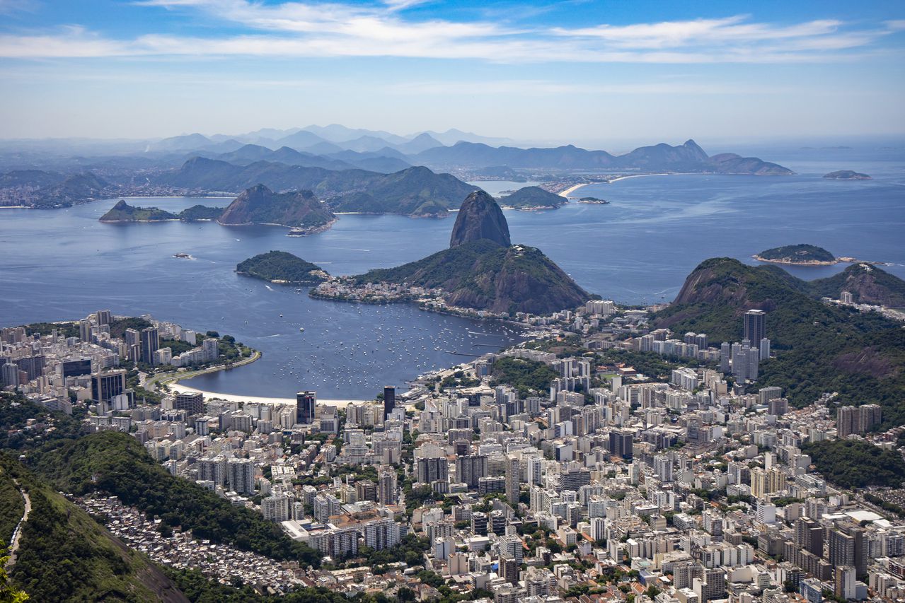 Vista desde la montaña Corcovado en Río de Janeiro, Brasil, el 26 de febrero de 2023.