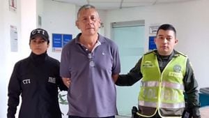 El abogado Luis Antonio Caiza Córdoba, fue enviado a prisión por el delito de violencia intrafamiliar agravada.