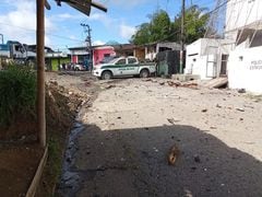 Así quedó la Estación de la Policía y sus alrededores luego del ataque de las disidencias de las Farc en Morales, Cauca.