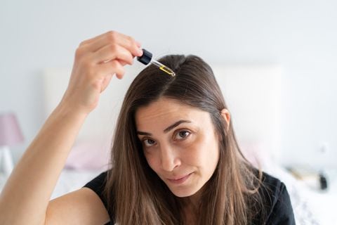 El aceite de oliva se convierte en un regalo para el cabello.