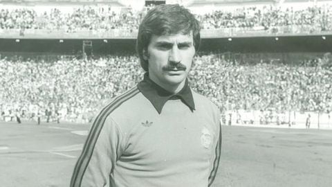 Falleció Miguel Ángel González, quien vistió la camiseta del Real Madrid, desde 1968 hasta 1986, ganó 2 Copas de la UEFA, 8 Ligas, 5 Copas de España y 1 Copa de la Liga. En la temporada 1975-1976 ganó el Trofeo Zamora.