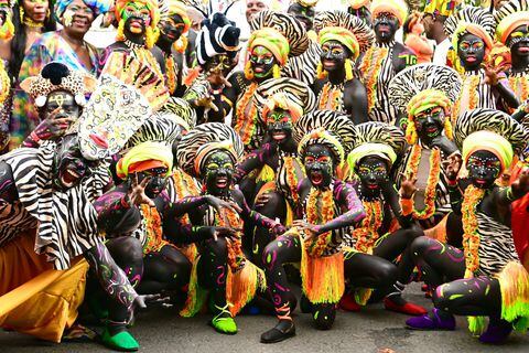 El Carnaval Cali Viejo comenzó desde las 3 de la tarde sobre la Autopista Sur.