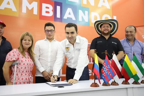 Gobernadores de la región Caribe impulsarán el tren regional que conectará a Cartagena, Santa Marta y Barranquilla.