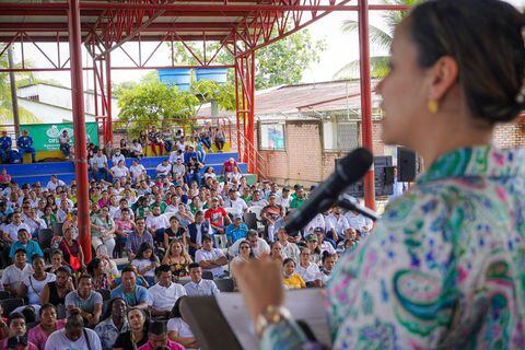 Carolina Corcho se refirió a la reapertura del hospital público de Guainía.