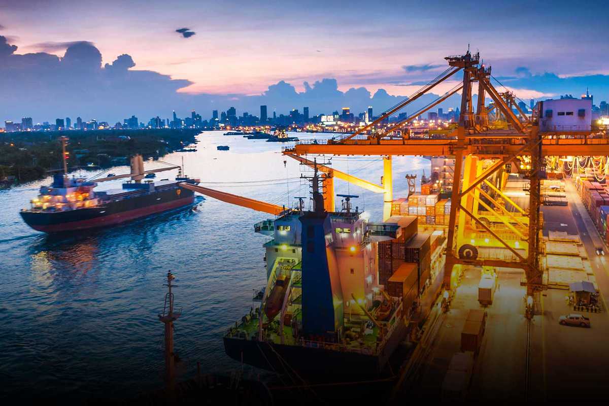 En Colombia, 98 por ciento del comercio internacional se transporta por vía marítima.