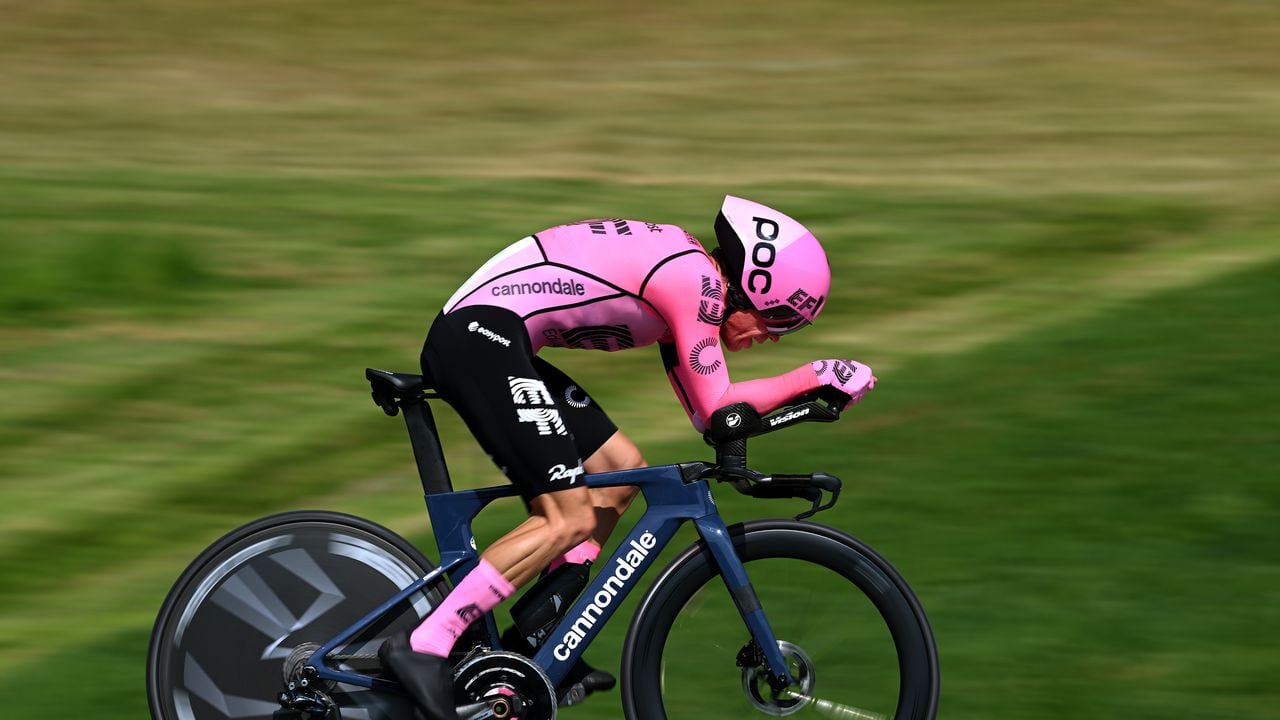 ABTWILL, SWITZERLAND - JUNE 18: Rigoberto Uran of Colombia and Team EF Education-EasyPost sprints during the 86th Tour de Suisse 2023, Stage 8 a 25.7km individual time trial from St. Gallen to Abtwil / #UCIWT / on June 18, 2023 in Abtwil, Switzerland. (Photo by Dario Belingheri/Getty Images)