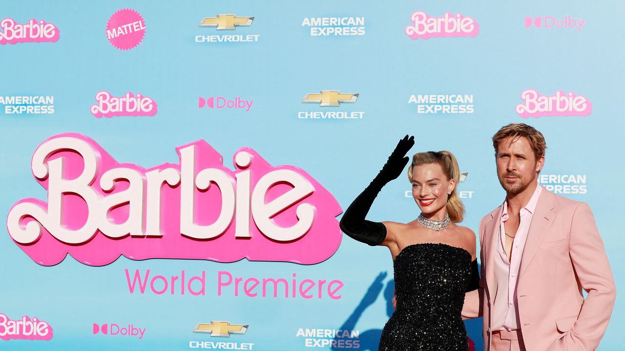 La aplicación permite cambiar su look para estar a tono con la película Barbie.