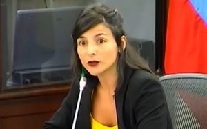 Ministra de Minas y Energía, Irene Vélez, en la Comisión Primera del Senado.