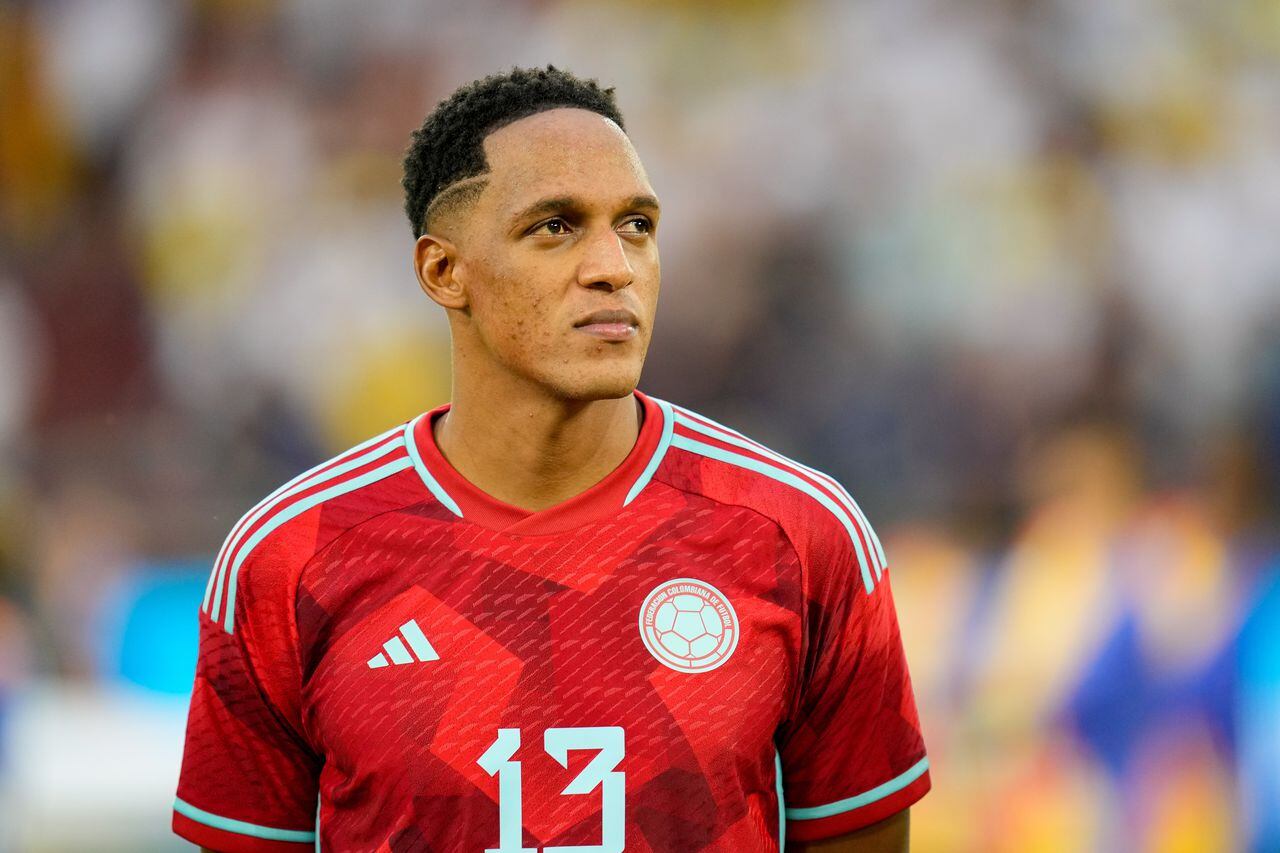 GELSENKIRCHEN, GERMANY - JUNE 20: Yerry Mina of Colombia looks on prior to the international friendly match between Germany and Colombia at Veltins-Arena on June 20, 2023 in Gelsenkirchen, Germany. (Photo by Alex Gottschalk/DeFodi Images via Getty Images)