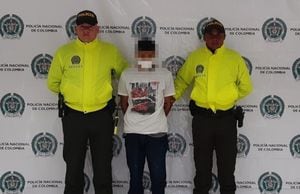 El capturado, quien responde al nombre de Danilo Robinsón Benavides Potosí, tiene 21 años.