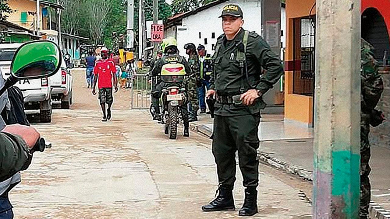   La muerte sorprendió al teniente Andrés Osorio cuando se desempeñaba como comandante de Policía en Segovia, Antioquia.