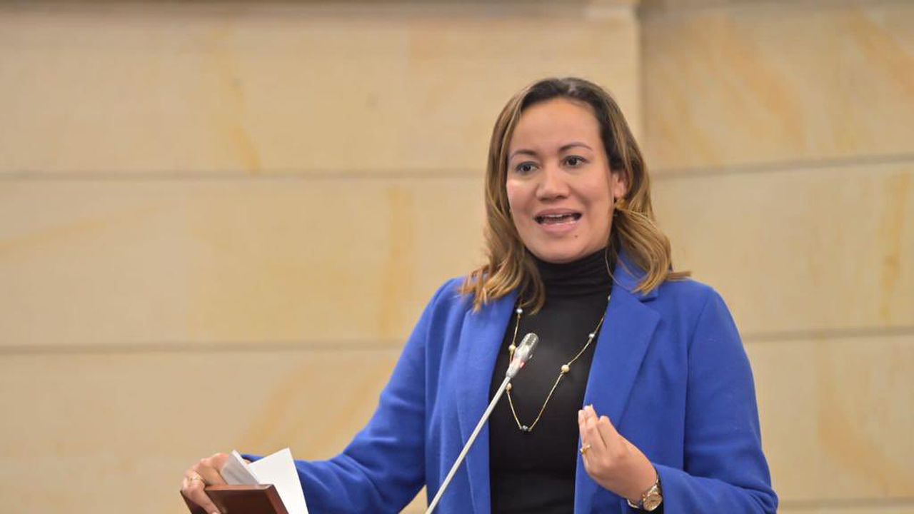 Ministra de Salud y Protección Social, Carolina Corcho Mejía.