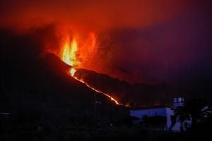 la erupción del Volcán Cumbre Vieja - El volcán de Cumbre Vieja en erupción, a 25 de septiembre de 2021, en La Palma, Islas Canarias (España).
Kike Rincón / Europa Press