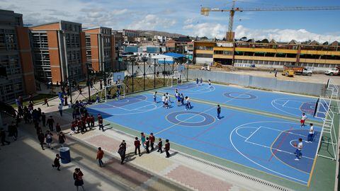 El programa está dirigido para menores de la educación secundaria y la educación media en Bogotá.