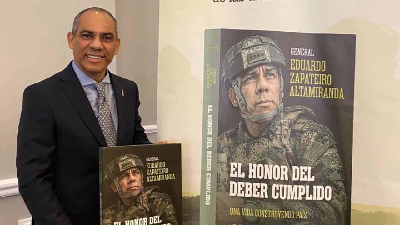 'El honor del deber cumplido', es el título del libro del general (r) Eduardo Zapateiro