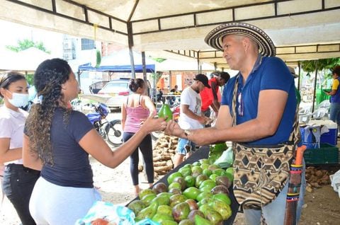 En el mercado campesino los cartageneros podrán encontrar frutas y verduras.
