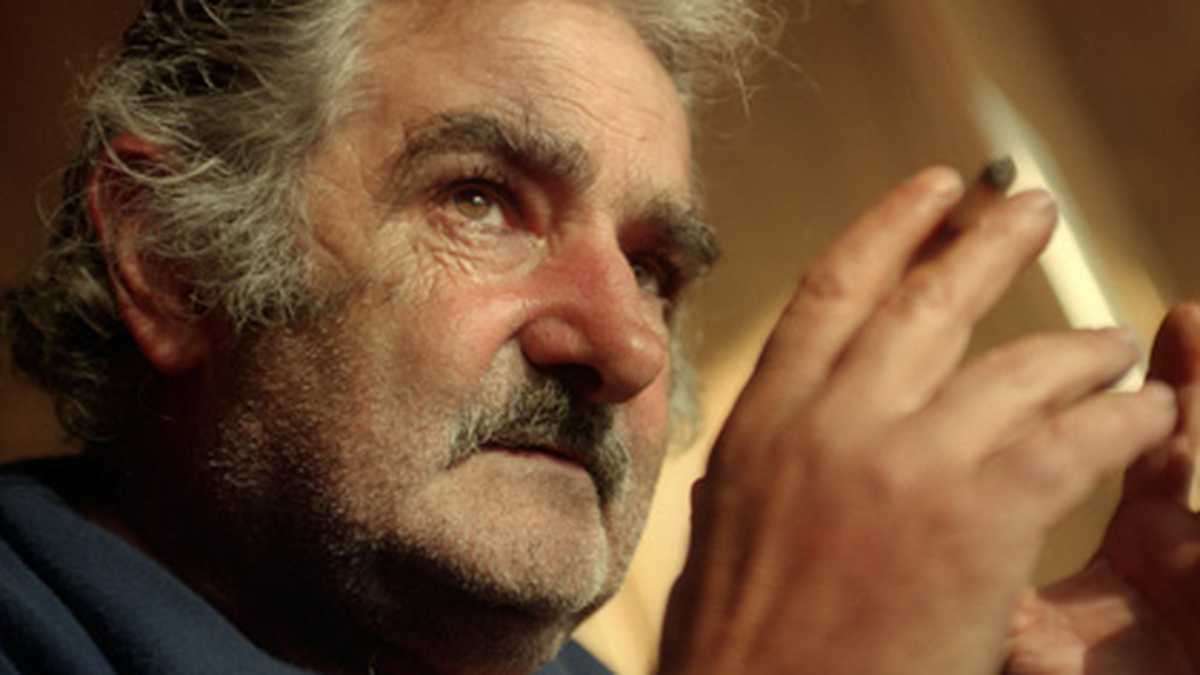 “No soy el presidente pobre; pobres son los que quieren más”, asegura Mujica.