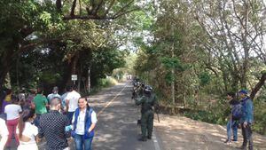 Esta es la vía entre Neiva y el corregimiento El Caguan luego de los enfrentamientos entre el Esmad y la población civil.