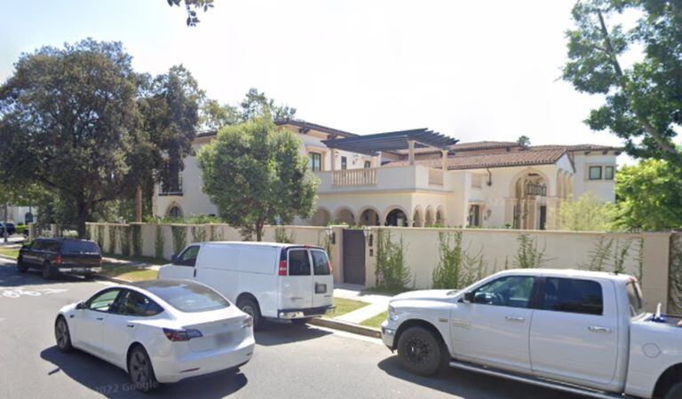 Así lucen algunas de las mansiones y grandes casas que se ubican en el lujoso barrio de Beverly Crest, muy cerca a Beverly Hills, donde ocurrió el tiroteo