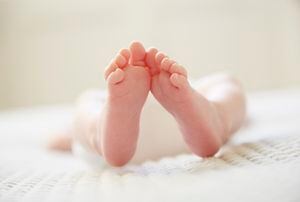 Bebé recién nacido con tres penes